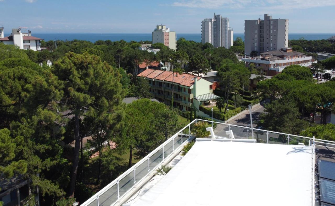 Hotel Meuble Nazionale Lignano Sabbiadoro Zewnętrze zdjęcie